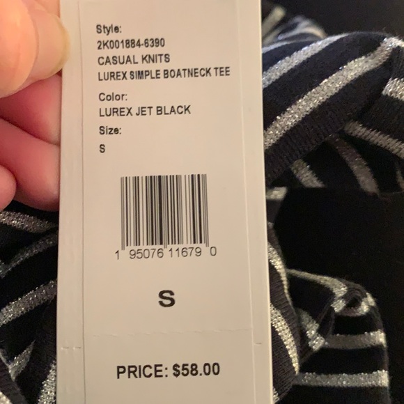 NWT: Vineyard Vines Top - Picture 8 of 10